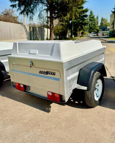 Carro Portaequipajes Aerovan 1600 Urbeni | 700kg Carga | Suspensión AL-KO Alemana