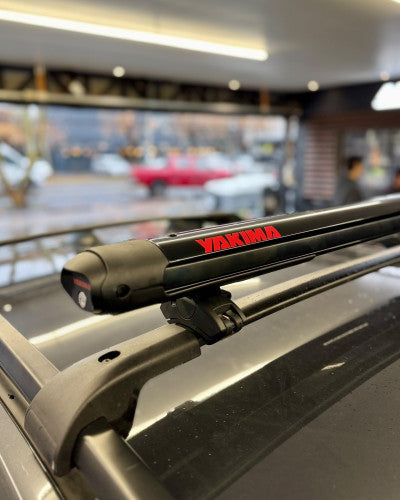Portaesquís Aerodinámico Yakima FatCat 6 EVO (6 Esquís o 4 Tablas)