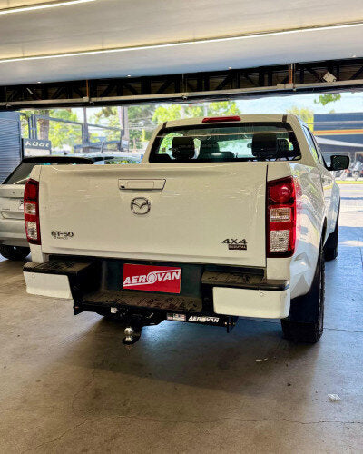 Mazda BT-50 (2022+) - Enganche Americano
